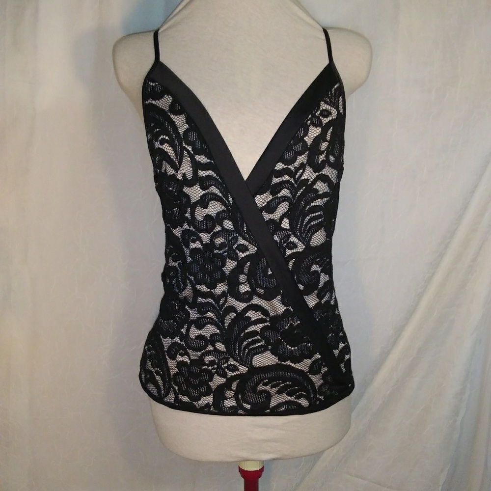 Express Lace Top Small